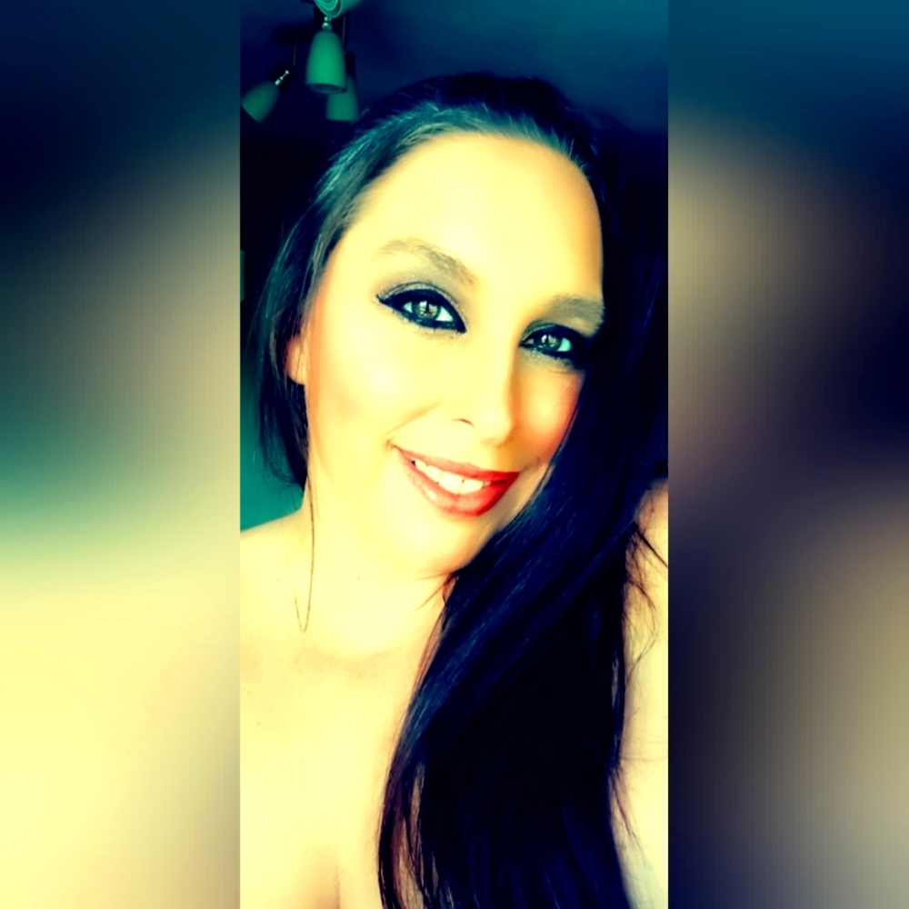 Meet your Posher, Kasey